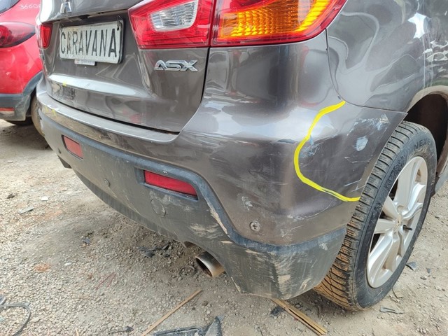 Paragolpes trasero 6410C021 MITSUBISHI