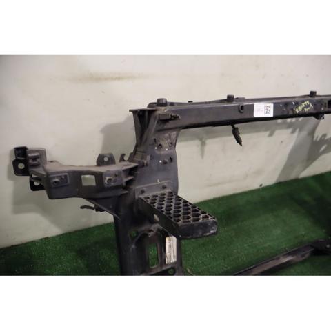 HYUNDAI 641102Y000 Soporte de radiador  en stock Valencia