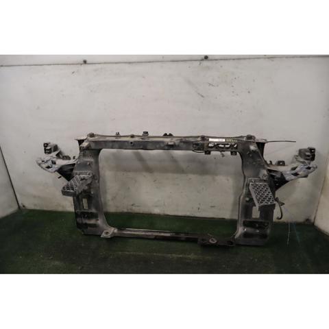 641102Y000 Panel de soporte del radiador y montaje de faros  disponible Utrera