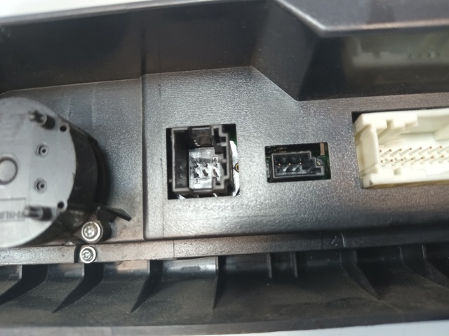 BMW 64113443981 Unidad de control aire acondicionado  en stock Valencia