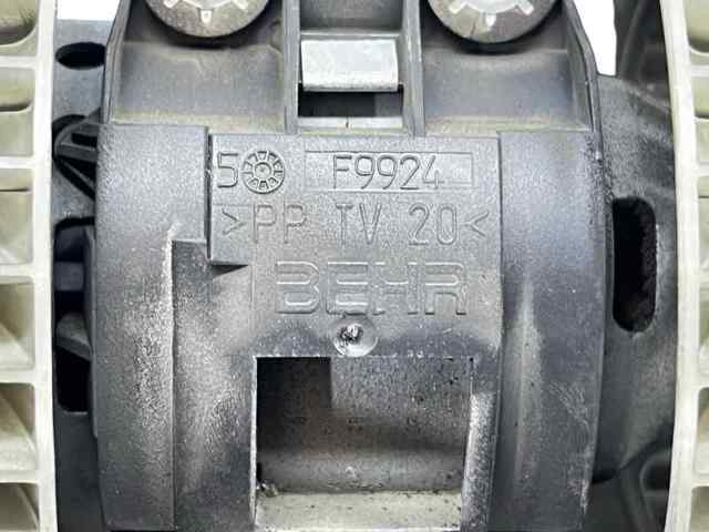 64113453729 Ventilador habitáculo  en stock Sabadell