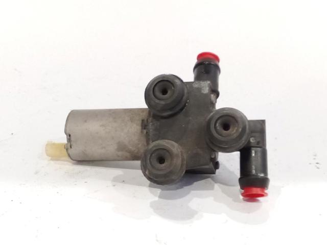 64116928246 Bomba de agua eléctrica auxiliar comprar Sevilla