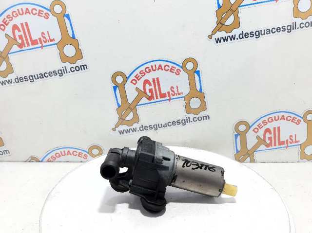64116928246 BMW Bomba de agua eléctrica auxiliar  en stock Gandía