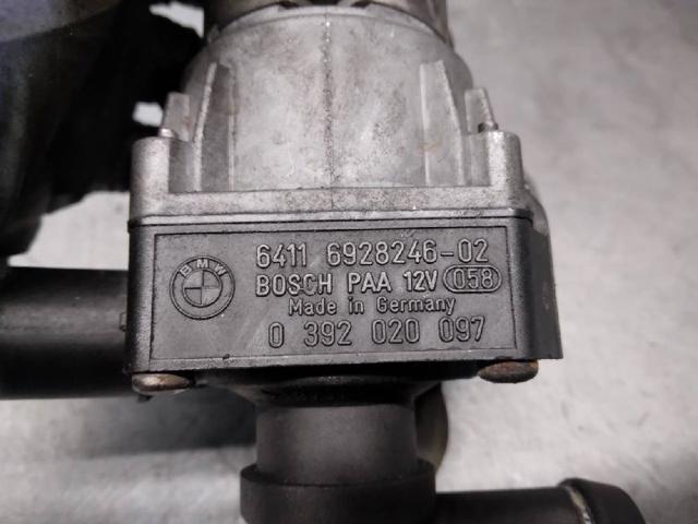 BMW 64116928246 Bomba de agua eléctrica auxiliar  en stock Terrassa