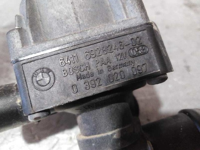 Bomba de agua eléctrica auxiliar 64116928246 BMW