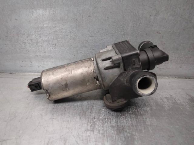 64116928246 Bomba de agua eléctrica auxiliar  comprar en Reus