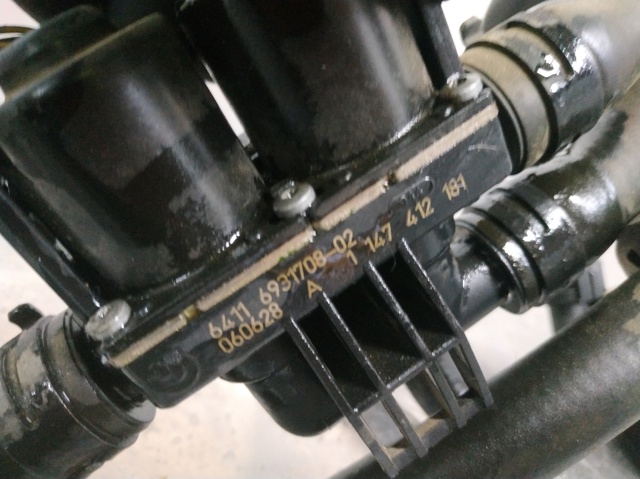 Válvula de calefacción 64116931708 BMW