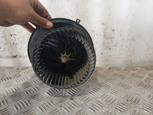 64116933663 BMW Motor del ventilador del calefactor  comprar en Oviedo