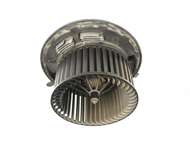 64116933663 Motor del ventilador del calefactor  disponible Burgos