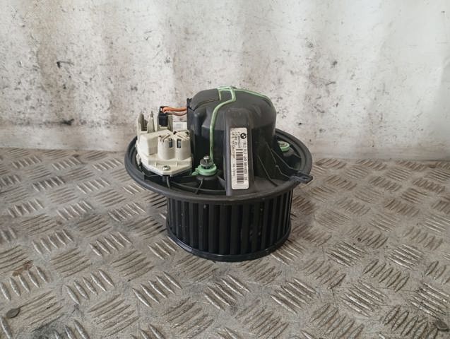 64116933663 Motor del ventilador del calefactor  disponible Burgos