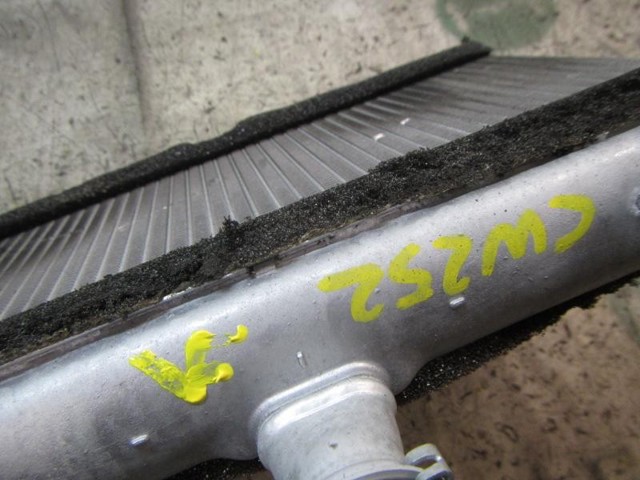 64116933922 BMW