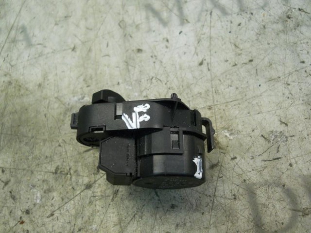 64116934821 BMW