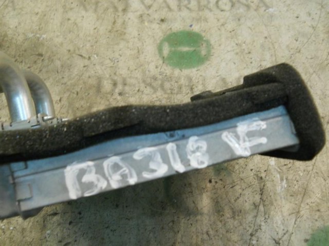 64118372783 Radiador calefacción  en stock Sabadell