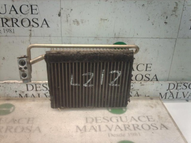 64119135744 BMW