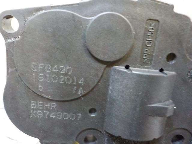 64119319037 BMW Actuador de compuerta de la calefacción  en stock Gandía