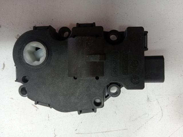 64119321034 BMW Actuador de compuerta de calefacción  disponible Alicante