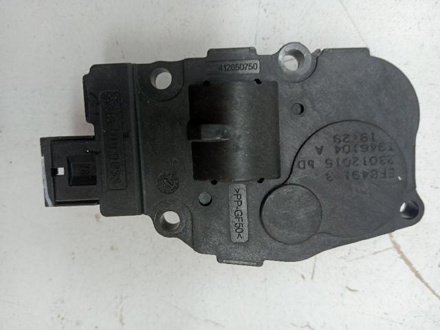 64119321034 Actuador de compuerta de calefacción  disponible Utrera