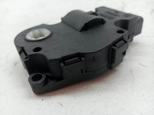 64119321034 BMW Actuador de compuerta de calefacción  disponible Alicante