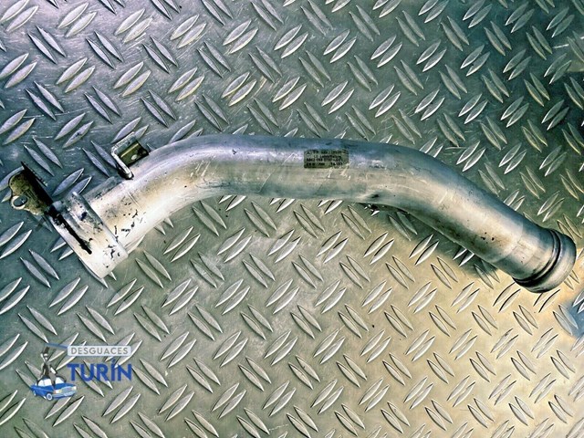 Tubo flexible de aire de sobrealimentación superior 6420980707 Mercedes