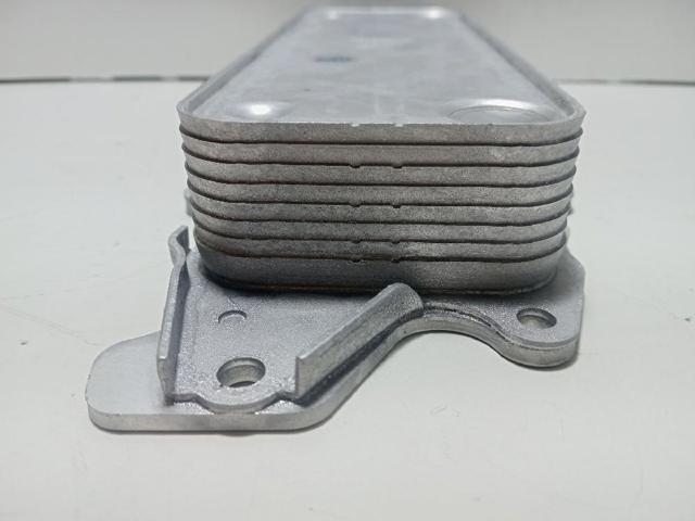 6421800165 MERCEDES Radiador de aceite debajo del filtro  en stock Gandía