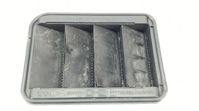 64229201647 BMW