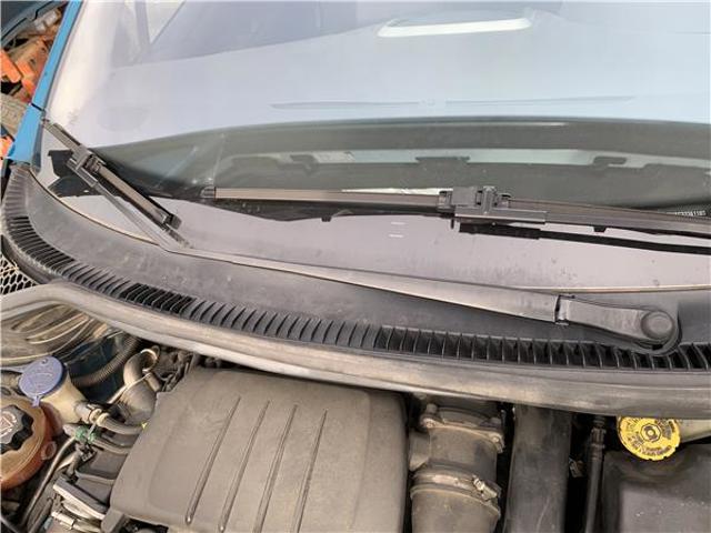 6429AN PEUGEOT Brazo del limpiaparabrisas  comprar en Lleida