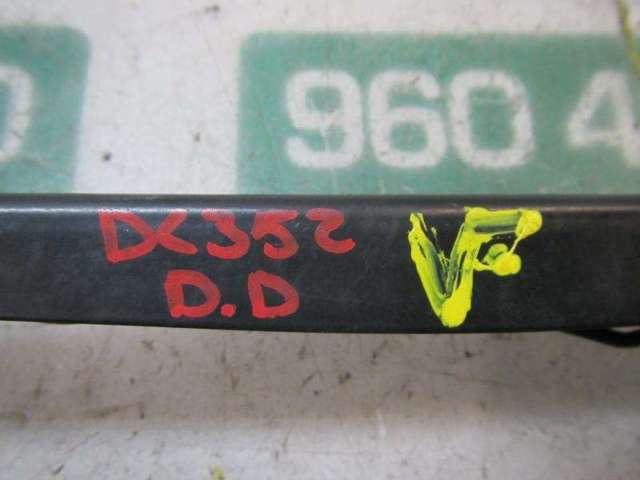 6429CH PEUGEOT Brazo del limpiaparabrisas  en stock Gandía