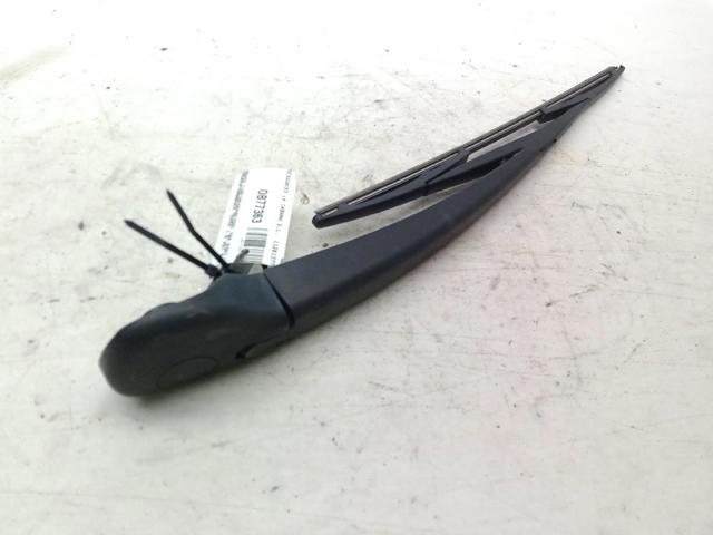 Brazo del limpiaparabrisas, lavado de parabrisas, luna trasera 6429FL PEUGEOT