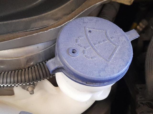 Deposito de agua de limpiaparabrisas Peugeot 208 (CA, CC)