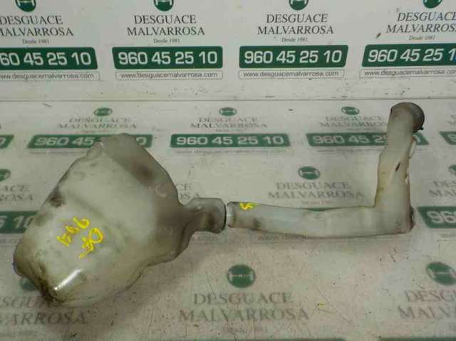 Deposito de agua de limpiaparabrisas Citroen C3 II (A51)