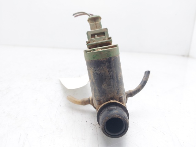 643458 Bomba de agua limpiaparabrisas, delantera  en stock Sabadell