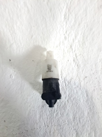 643476 Bomba de agua limpiaparabrisas, delantera comprar Girona