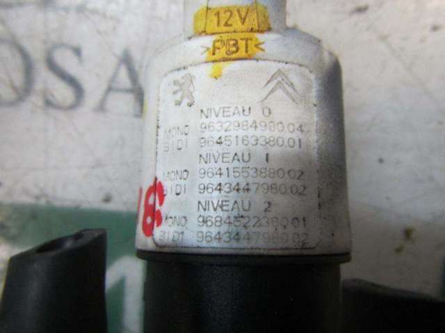 PEUGEOT 643492 Bomba de agua limpiaparabrisas, delantera  en stock Terrassa