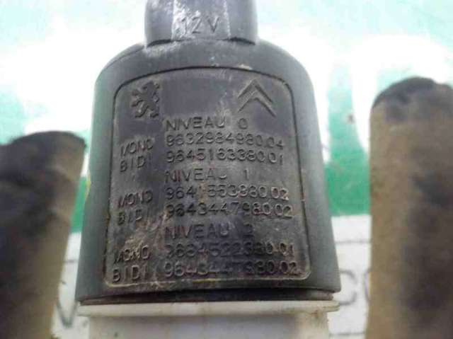 PEUGEOT 643498 Motor de la bomba del lavaparabrisas delantero  comprar en Ponferrada