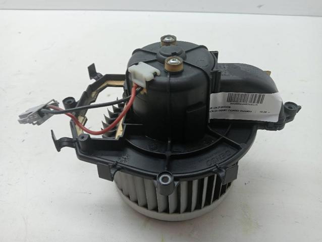 6441W8 PEUGEOT Motor del ventilador del calefactor  comprar en Jaén
