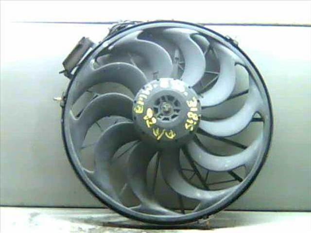 Difusor del radiador del aire acondicionado con ventilador y motor 64508364093 BMW