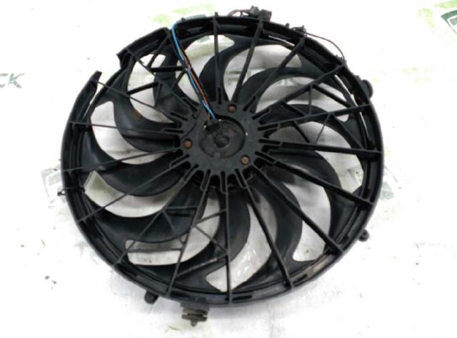 Difusor del radiador del aire acondicionado con ventilador y motor 64508372039 BMW