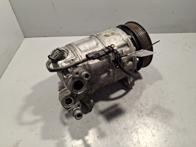 64525A21D11 BMW Compresor de aire acondicionado  comprar en Oviedo
