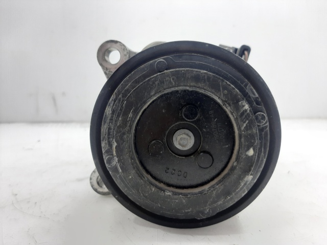 64526826879 BMW