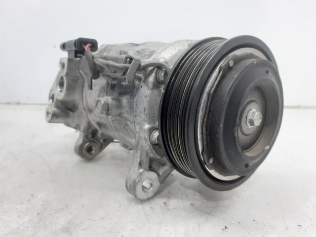 64529299328 BMW Compresor de aire acondicionado  en stock Gandía