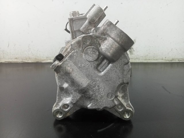 64529330829 BMW Compresor de aire acondicionado  en stock Córdoba