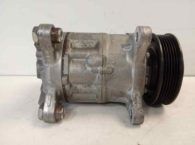64529330831 BMW Compresor de aire acondicionado  en stock Huelva