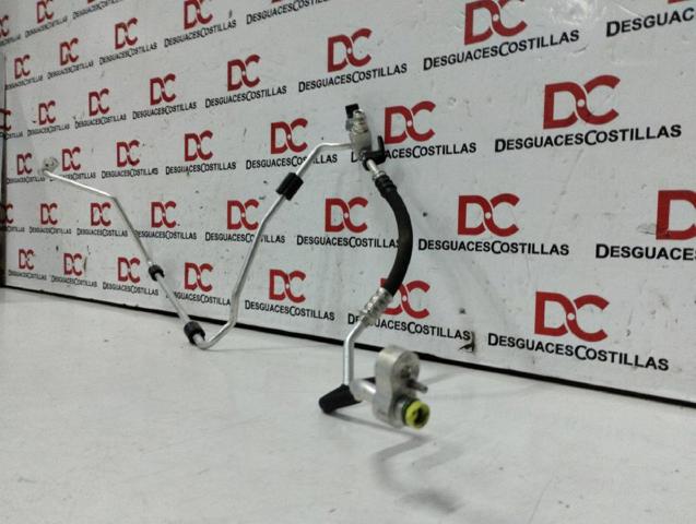 64539212236 Manguera de aire acondicionado de condensador a evaporador  disponible Utrera