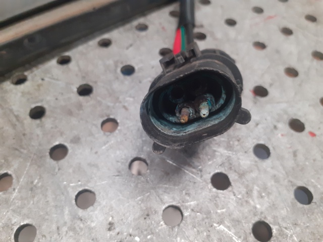 64548370993 BMW Difusor del radiador del aire acondicionado con ventilador y motor  comprar en Jaén