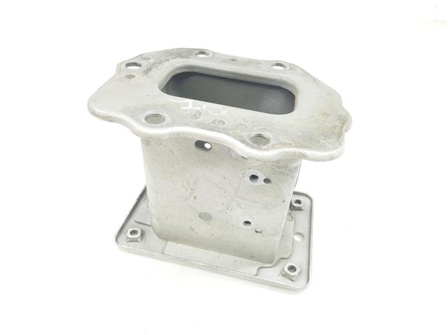 Soporte De Amplificador De Parachoques Delantero 647102L000 Hyundai/Kia