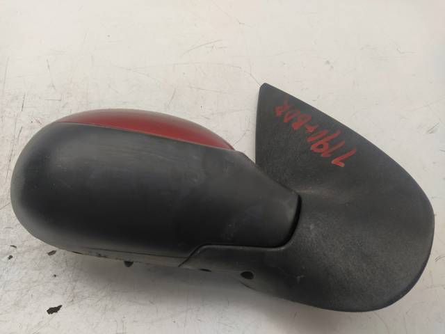 Espejo retrovisor Peugeot 206  2A/C usado
