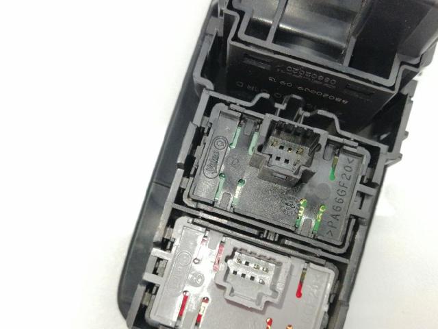 RENAULT 648450001R Botón del regulador de altura de faros comprar Pamplona