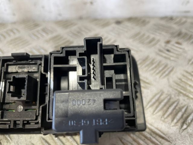 648450001R Renault (RVI)