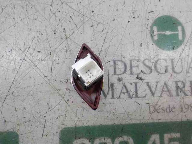 Precio del repuesto Interruptor warning C3 II hatchback