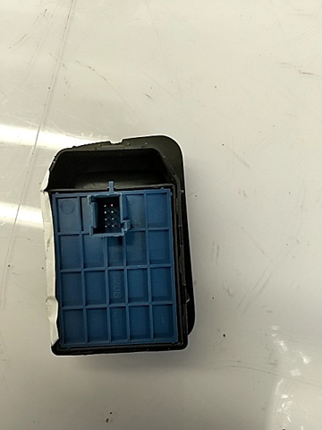 6490G8 Interruptor de elevalunas delantera izquierda comprar Sevilla